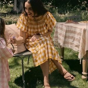 Doen Whisper Dress BNWT Gold Medium